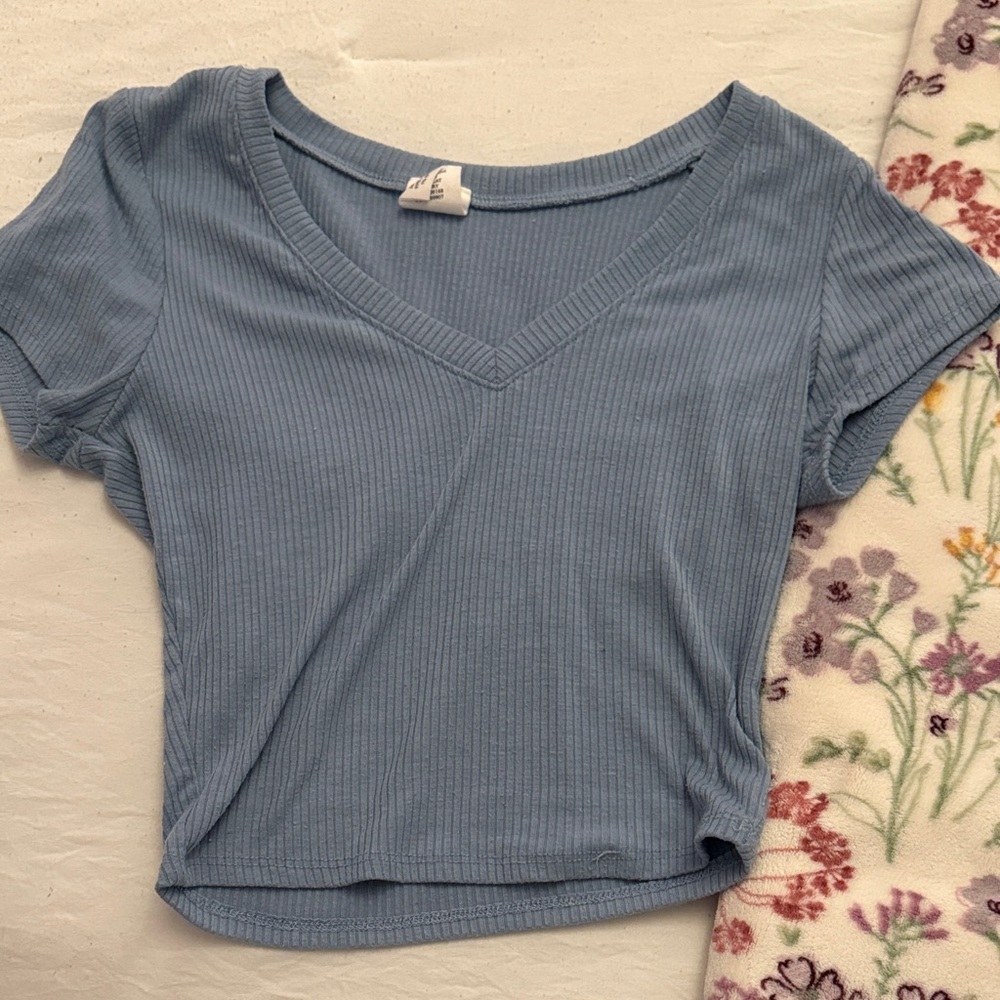 Tilly's Blue Ribbed V-Neck Tee